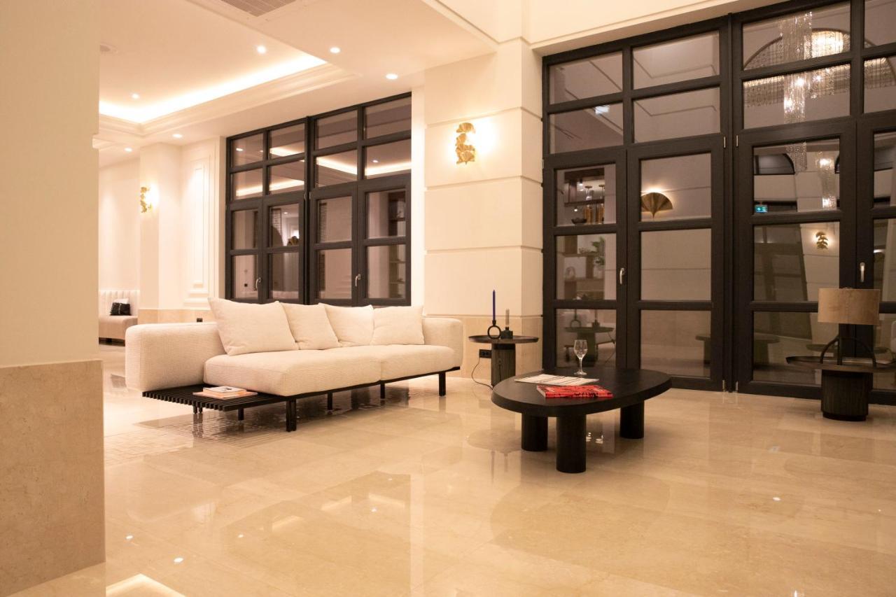 Cosmopolita Boutique Hotel ティミショアラ エクステリア 写真