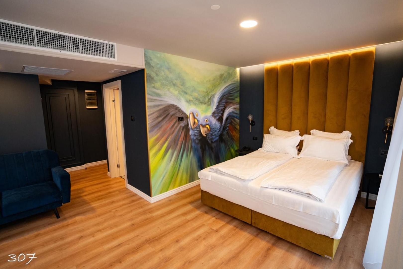 Cosmopolita Boutique Hotel ティミショアラ エクステリア 写真