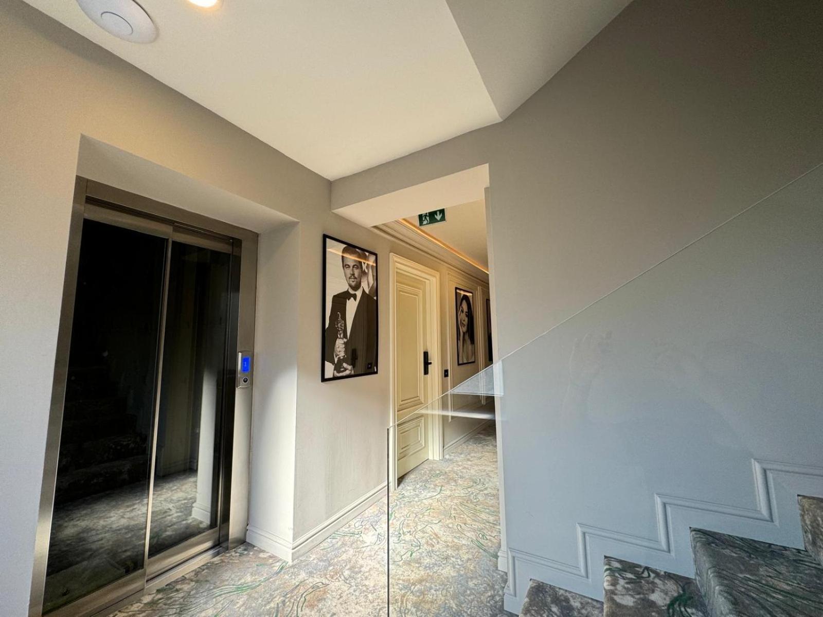Cosmopolita Boutique Hotel ティミショアラ エクステリア 写真